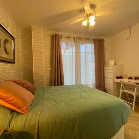 precioso apartamento funcional Sevilla Bagian luar foto